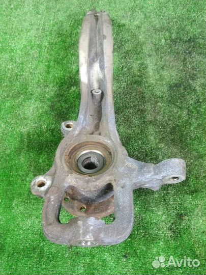 Кулак поворотный передний правый Audi Q7 4L BAR