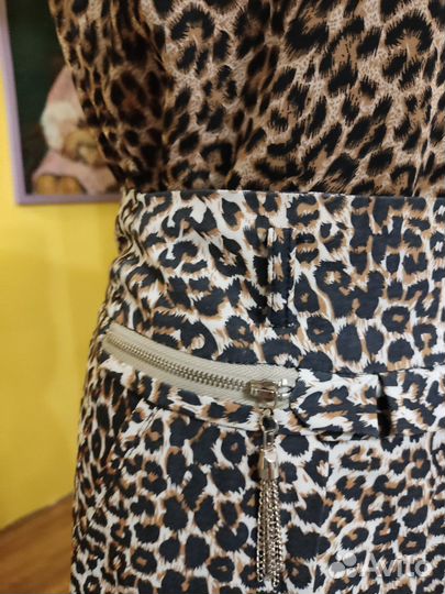 Комплект юбка и блуза 44-46