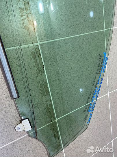 Стекло в дверь переднее правое Nissan Teana J32