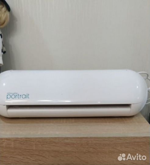 Режущий плоттер silhouette