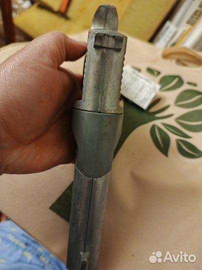 Игрушечный пистолет металл