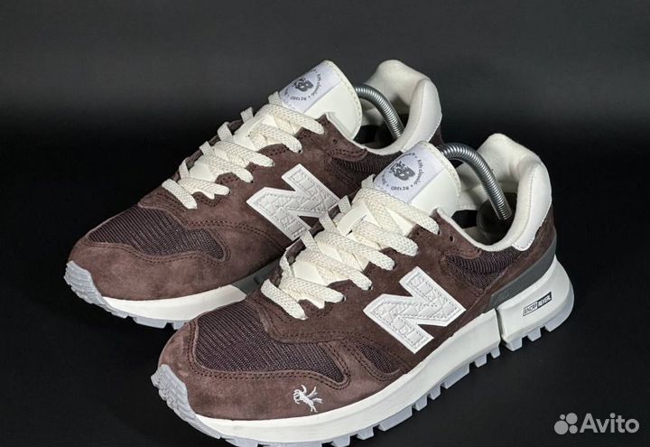 Кроссовки New Balance 1300