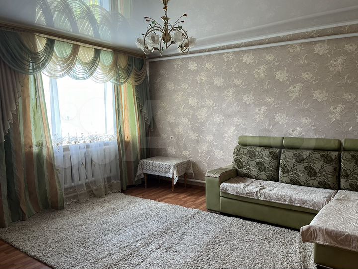 2-к. квартира, 61 м², 1/2 эт.