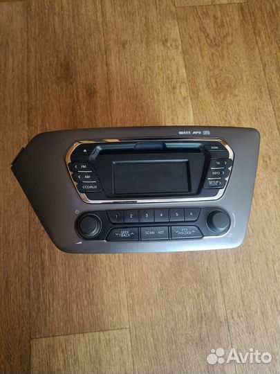 Автомагнитола штатная kio rio 3