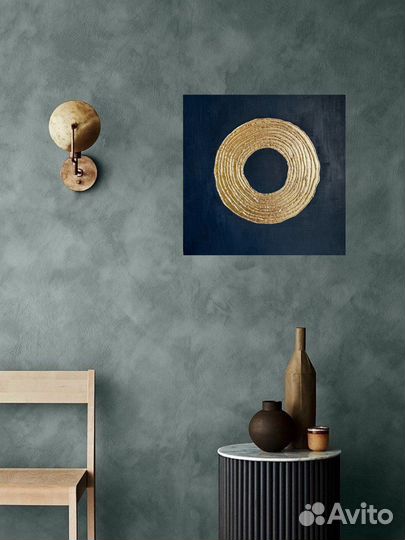 Картина с текстурной пастой и золотой поталью