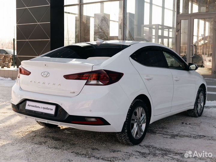 Hyundai Elantra 2.0 AT, 2020, 64 050 км