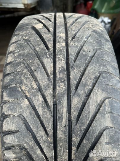 Sunew YS618 225/40 R18 92W