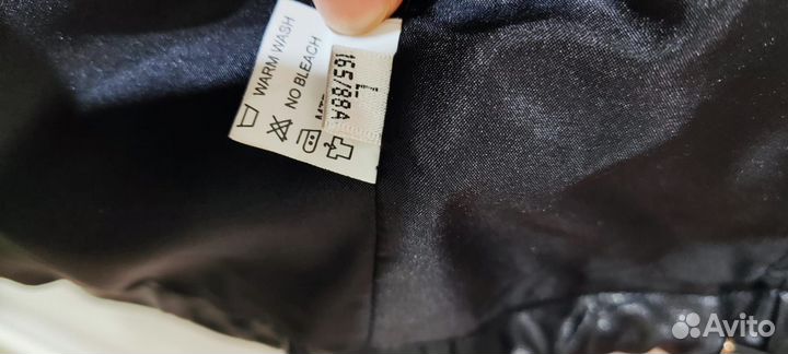 Ветровка кожаная женская