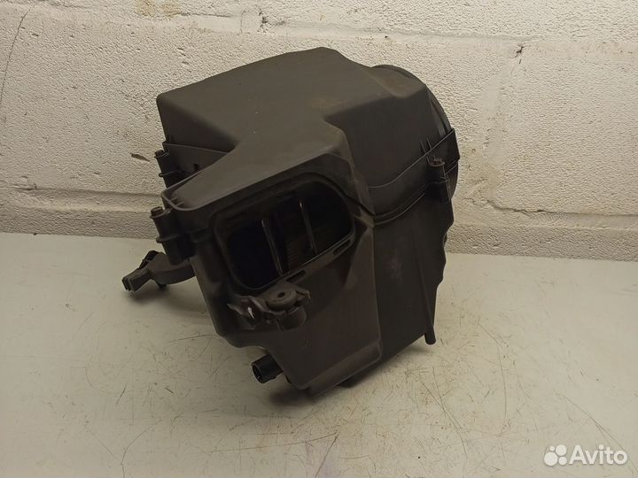 Корпус воздушного фильтра ford focus 2