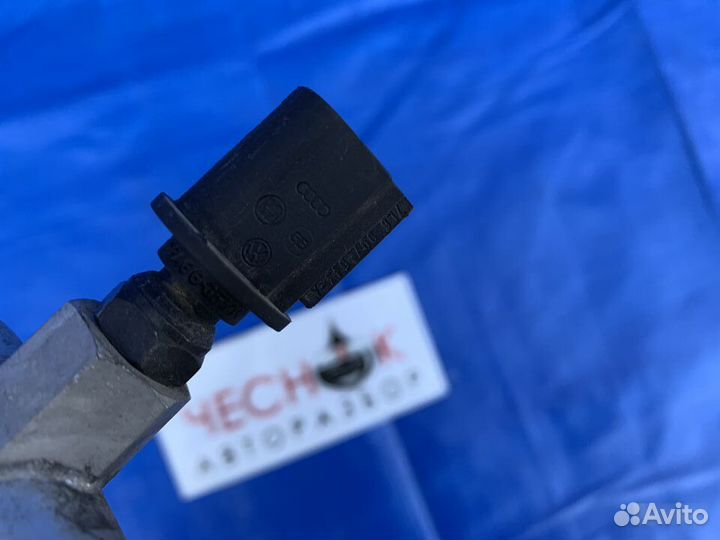 Трубка шланг кондиционера 4.2 BAR Touareg Audi Q7