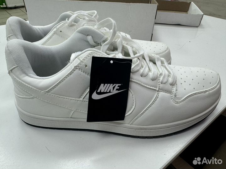 Кроссовки мужские nike