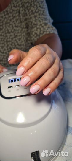 Наращивание ногтей на дому