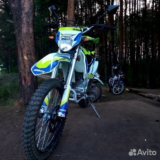 Продам Avantis 250