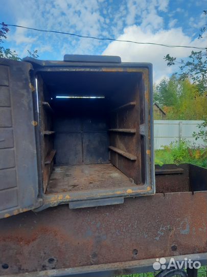 Духовка чугунная