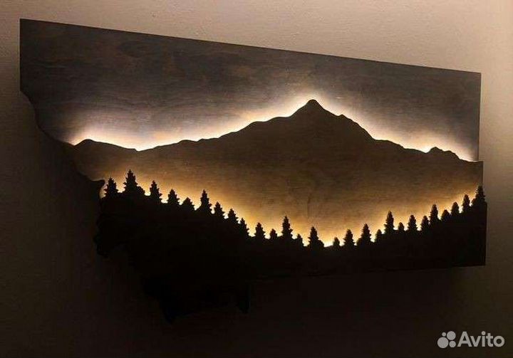 Картина панно из дерева