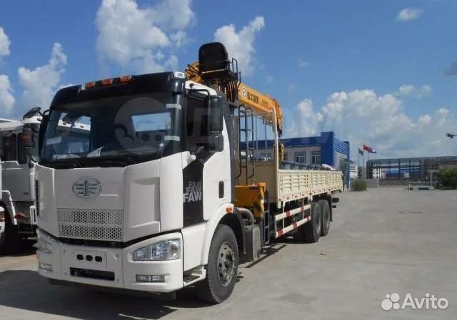 Аренда и услуги манипулятора-вездехода, борт 20 т, 7.8 м