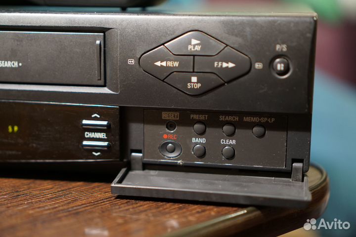 Видеомагнитофон samsung SV-70K