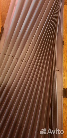 Солнцезащитная шторка