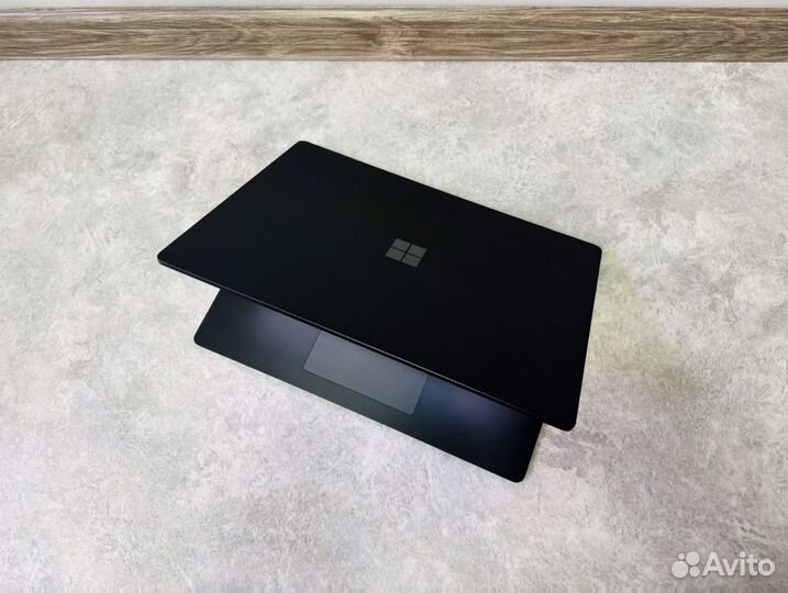 SurFace Core i7 + 15.6 2K сеносрный