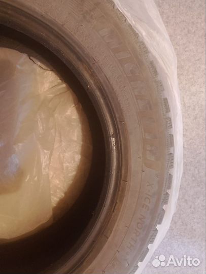Michelin X-Ice North 4 205/55 R16