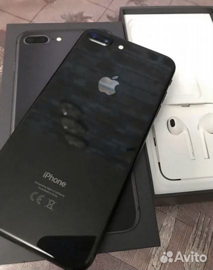 iPhone 8 Plus, 256 ГБ