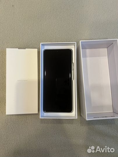 Xiaomi Redmi Note 13 Pro+, 12/512 ГБ