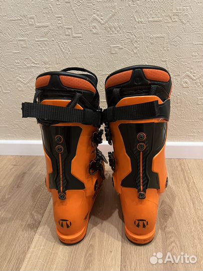 Горнолыжные ботинки Tecnica Mach1 MV 130 TD GW