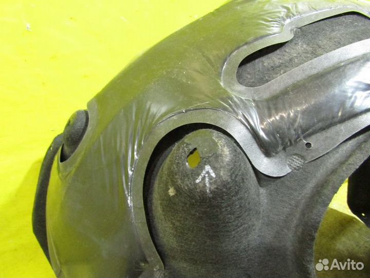 Подкрылок задний BMW 7 - G11 15-20г 60523