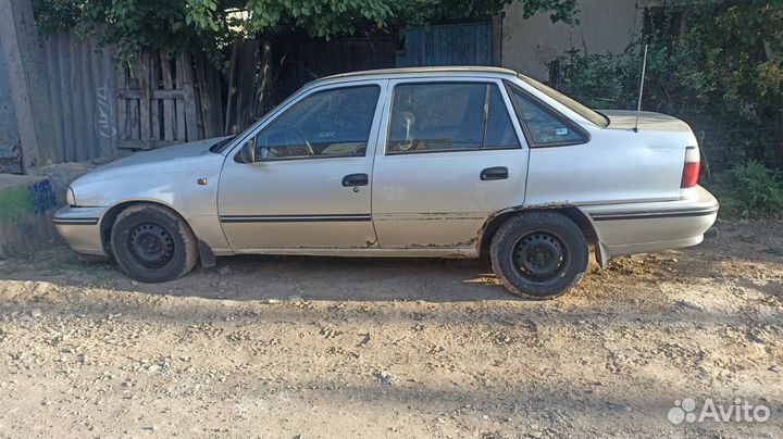 Daewoo Nexia 1.5 МТ, 2005, битый, 150 000 км