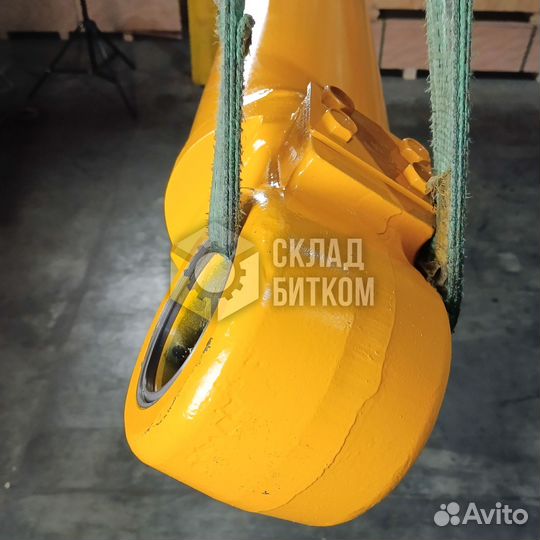 Гидроцилиндр стрелы Hyundai R250LC-9