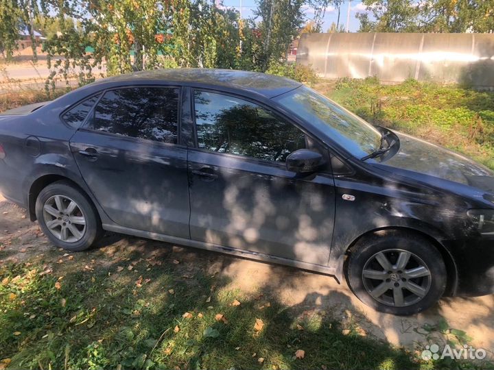 Volkswagen Polo 1.6 AT, 2011, 190 000 км