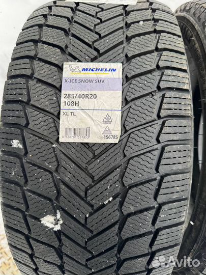 Michelin X-Ice Snow SUV 255/45 R20 и 285/40 R20 108H