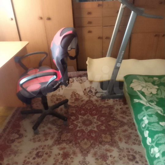 Комната 16 м² в 4-к., 1/1 эт.