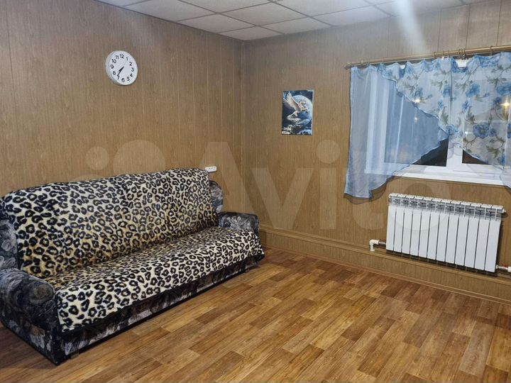 Комната 40 м² в 1-к., 1/2 эт.