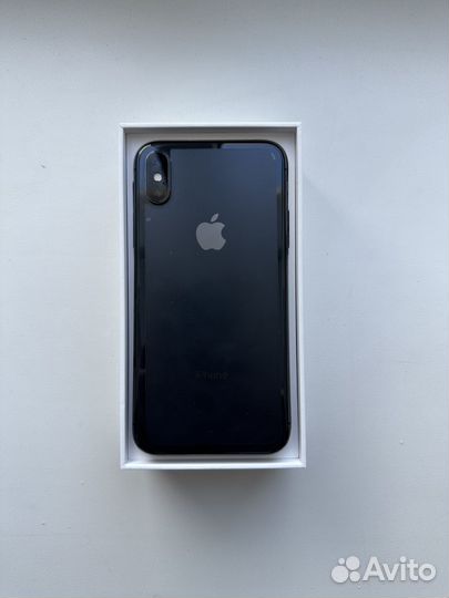 iPhone X, 64 ГБ
