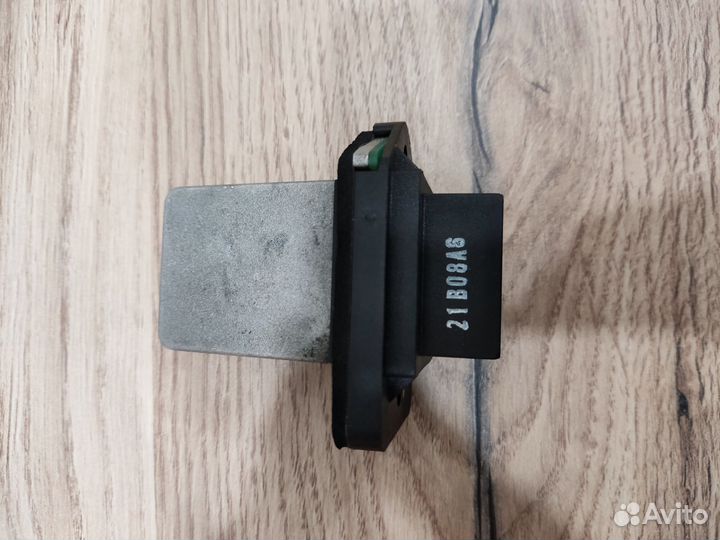 Резистор отопителя Sssng Yong Rexston W