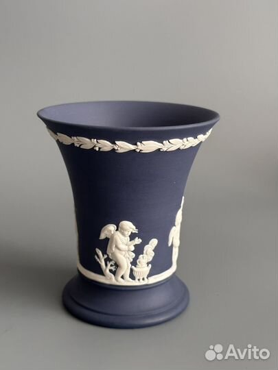 Вазочка Wedgwood бисквит англия