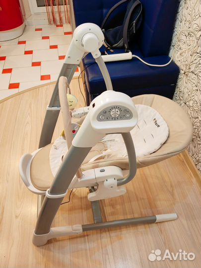 Стульчик для кормления pituso triola 3 в 1