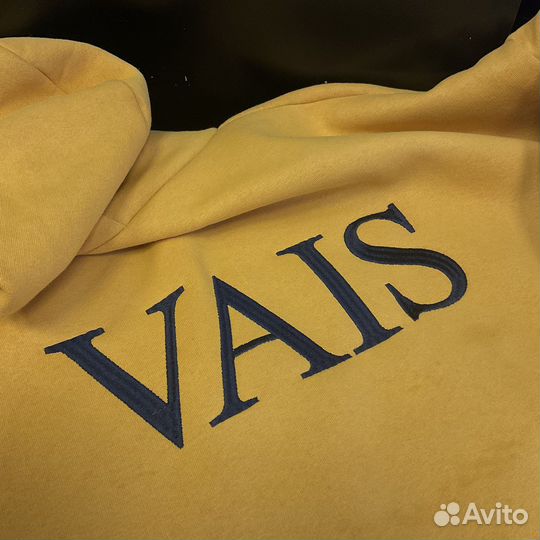 Вышивка машинная. Надписи / текст