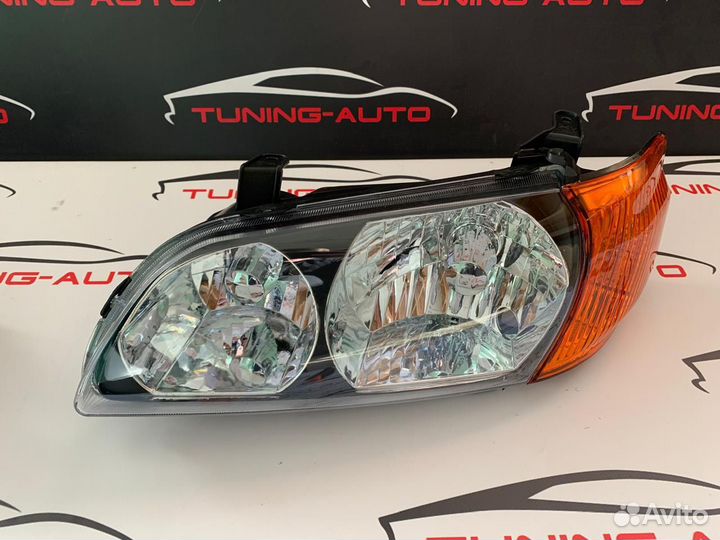 Фара Правая+Левая Toyota Ipsum (SXM10/15) 1998-200