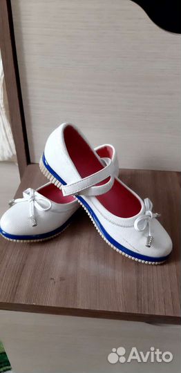 Туфли для девочки белые 29 размер