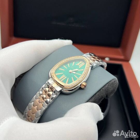 Часы Bvlgari green