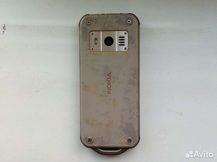 Nokia 800 tough
