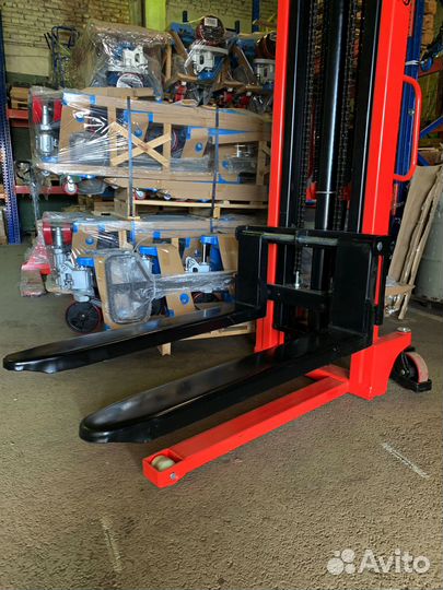 Штабелёр ручной гидравлический