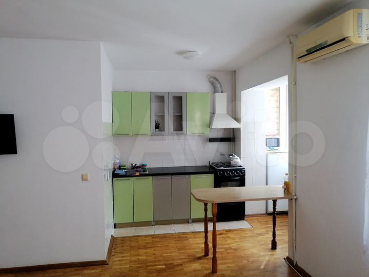 3-к. квартира, 70 м², 2/5 эт.