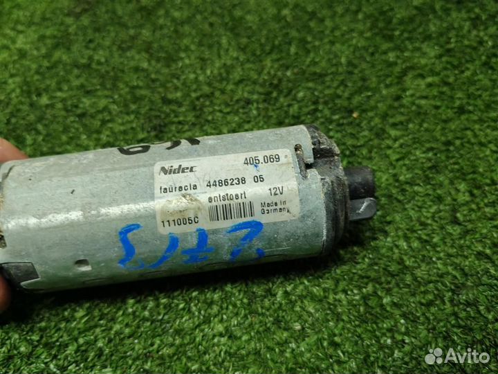 Моторчик регулировки сиденья Audi Q5