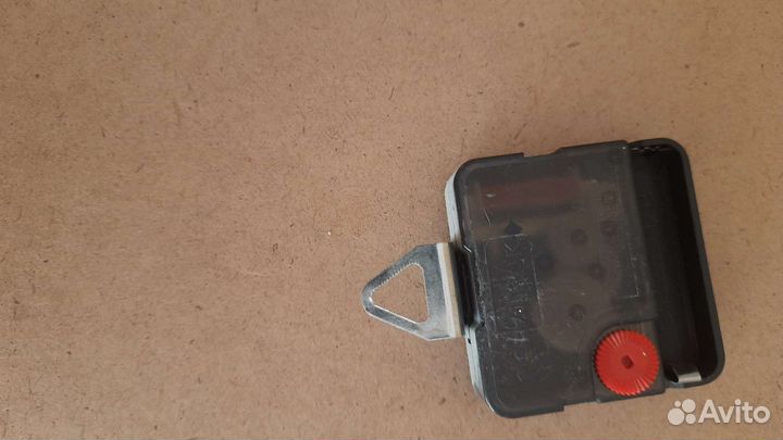 Часы настенные