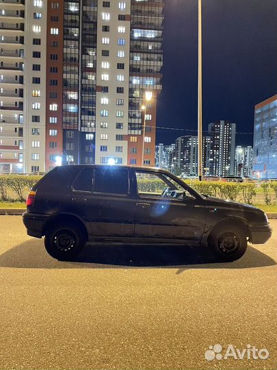 Volkswagen Golf 1.8 МТ, 1995, 150 000 км