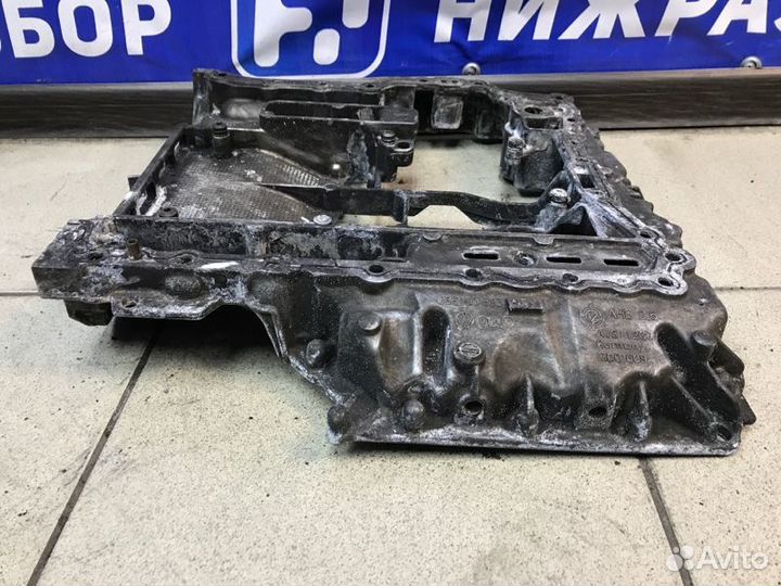 Поддон масляный двигателя Audi A6 C6 2.8 CHV