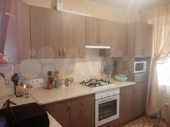 3-к. квартира, 65 м², 1/9 эт.